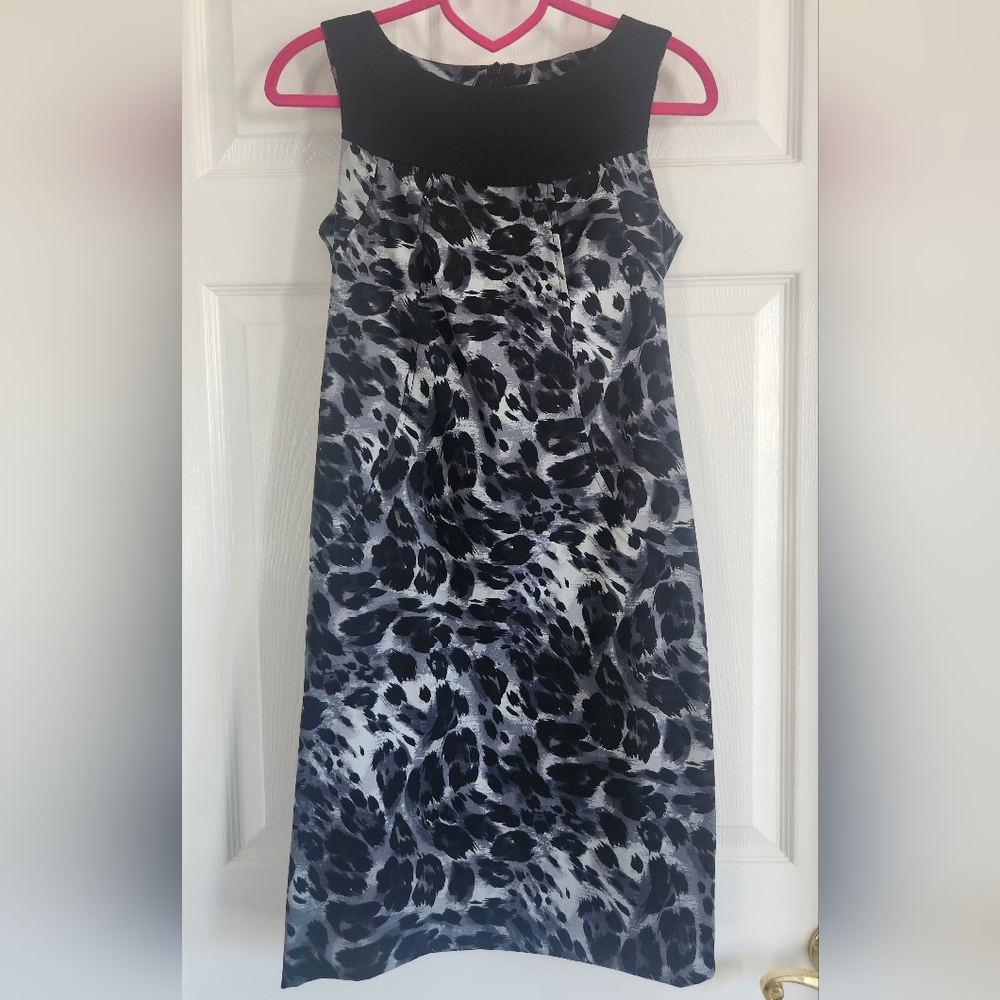 Stylish Black and Gray Animal Print Sheath Dress
